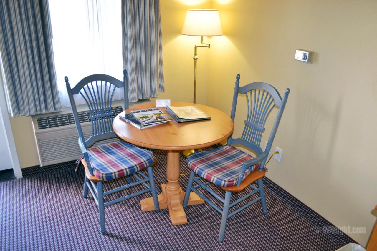 Sebastopol Inn Екстериор снимка
