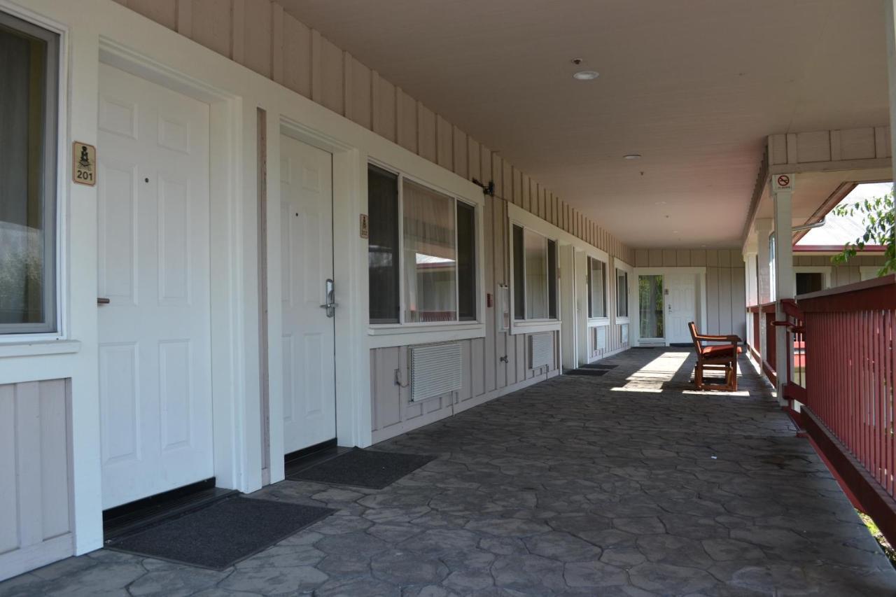 Sebastopol Inn Екстериор снимка