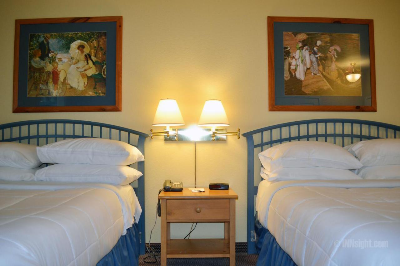 Sebastopol Inn Екстериор снимка
