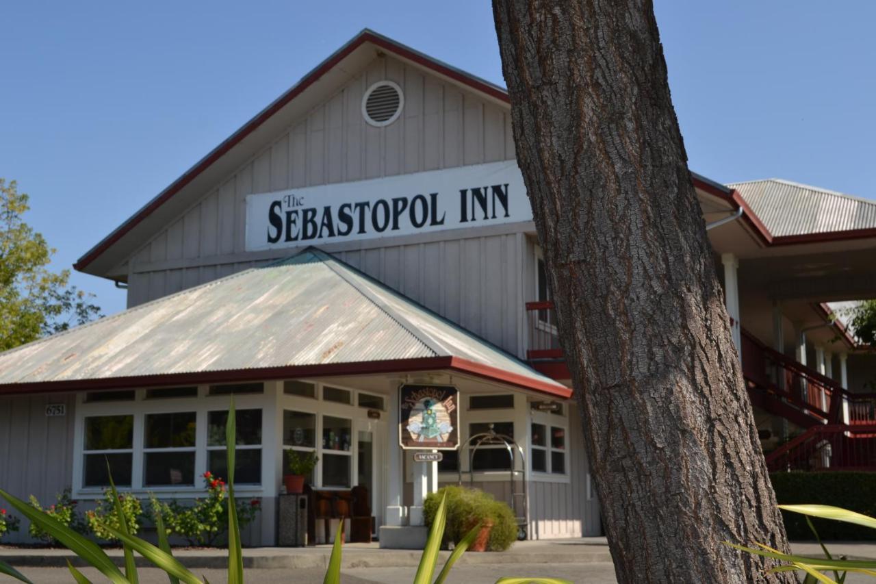 Sebastopol Inn Екстериор снимка