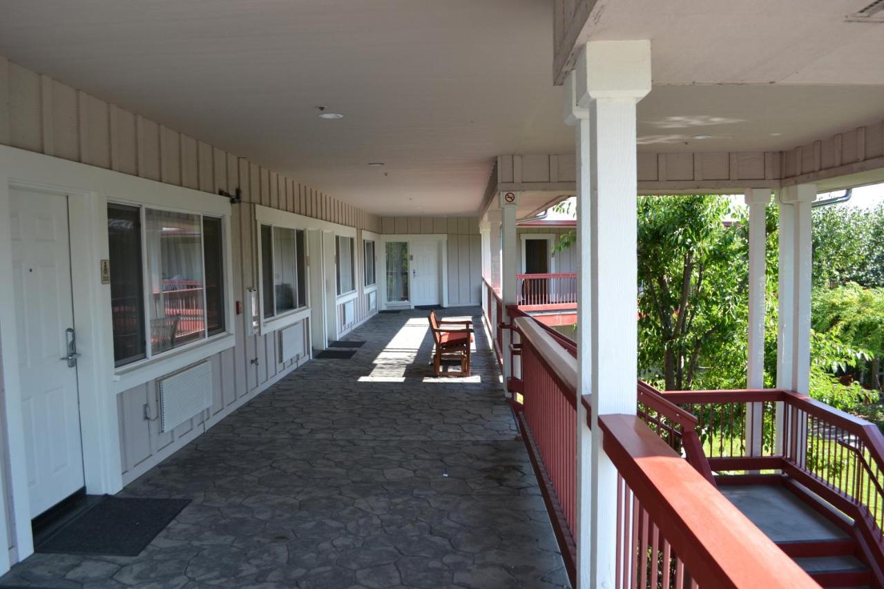 Sebastopol Inn Екстериор снимка