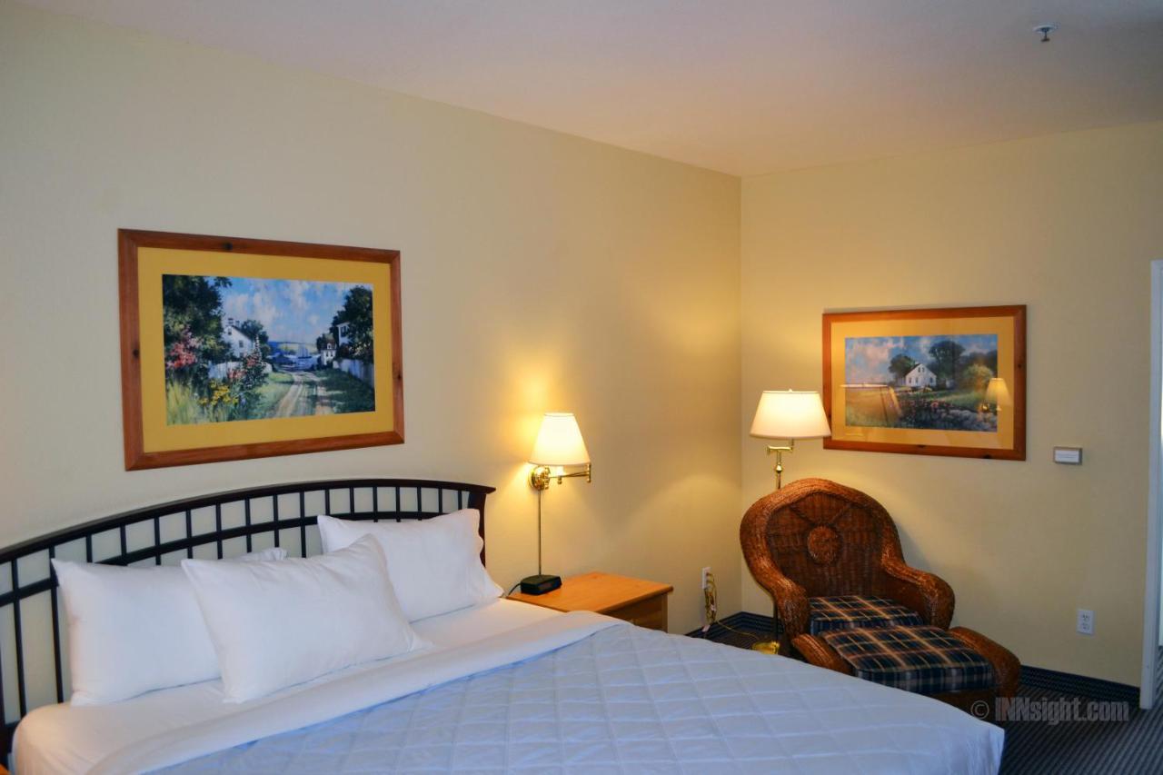 Sebastopol Inn Екстериор снимка