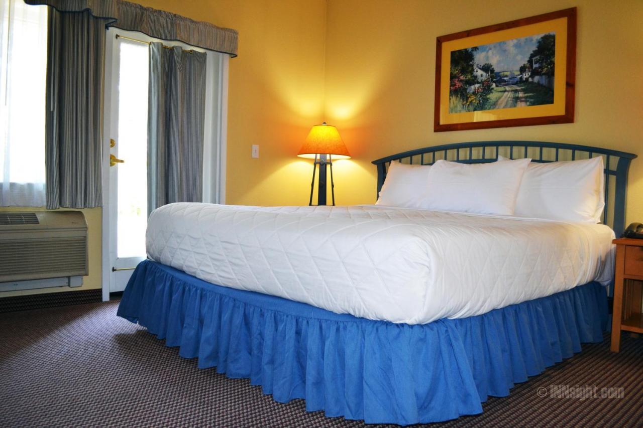 Sebastopol Inn Екстериор снимка