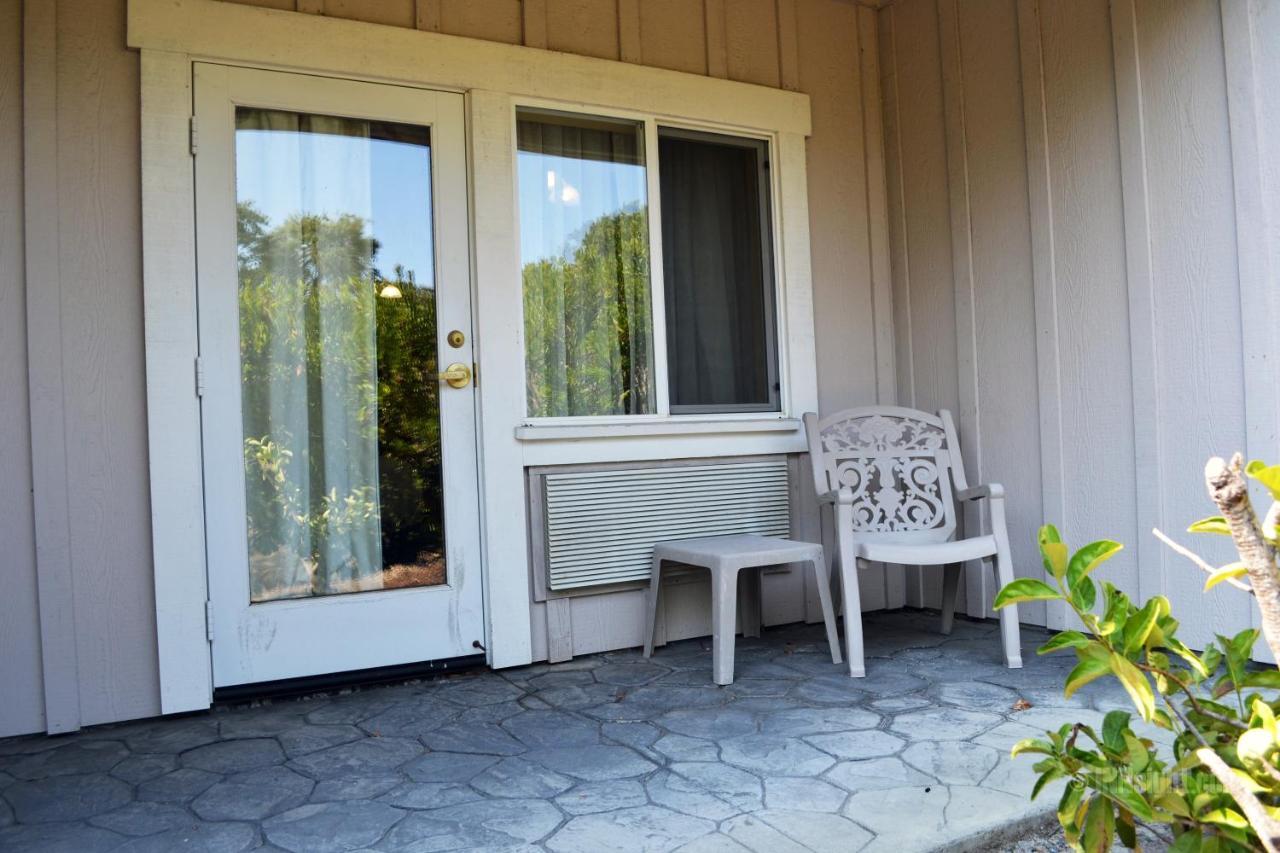 Sebastopol Inn Екстериор снимка